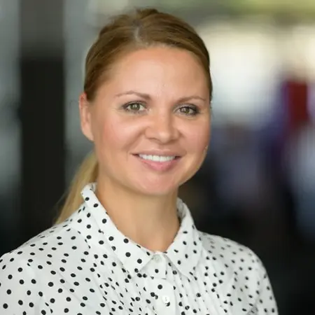 Inga Romanoff, Principal Consultant | Solutions Architect on Influential Women