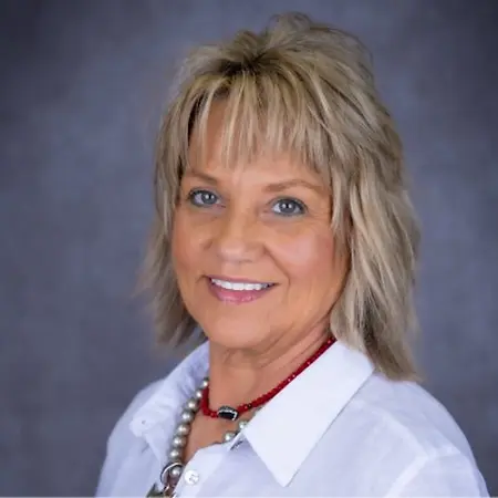 Tish Ross, Equipment Specialist, Marketing director on Influential Women