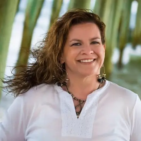 Hillary Goldthwait-Fowles, PhD, ATP, Instructional Design Specialist on Influential Women