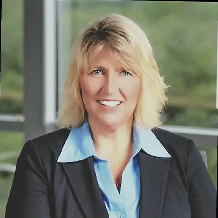 Kelly Pence, Senior Billing and Collections Manager on Influential Women