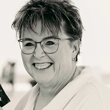 Tamatha S Taber, Contract Review on Influential Women