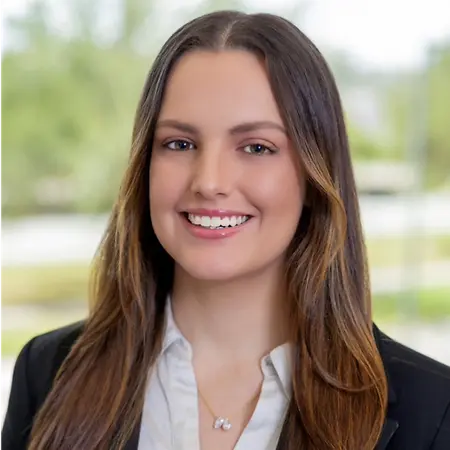 Savanna Yancey, Associate Manager - Core Market Investments on Influential Women