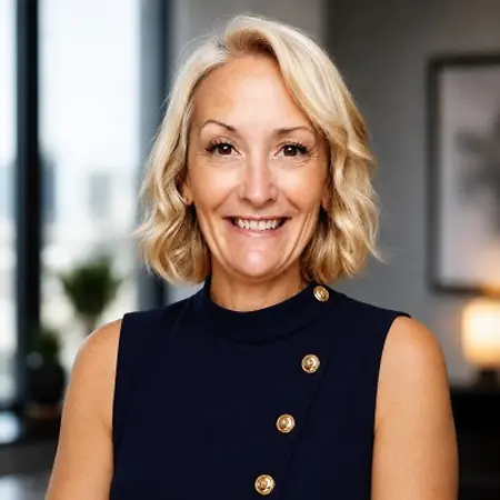 Chanda Mundil, Sales Consultant and Coach at Sales Homie on Influential Women
