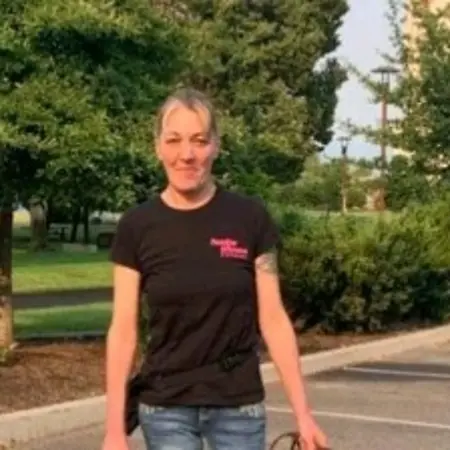 Darcey Shank, Instructor on Influential Women