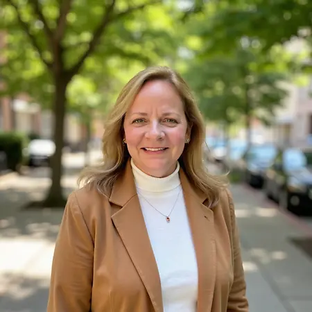 Jacqueline Hollenbeck, Design Systems and UX Leader on Influential Women