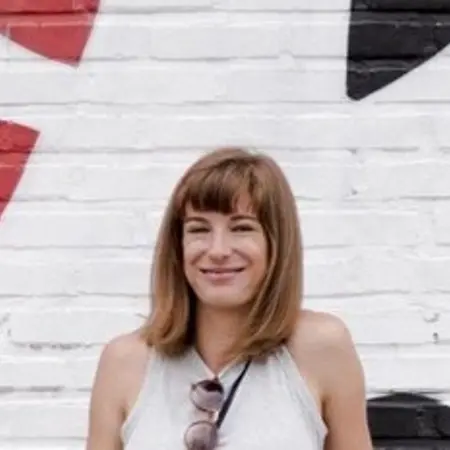 Lauren Evans, Journalist + Communications Strategist on Influential Women