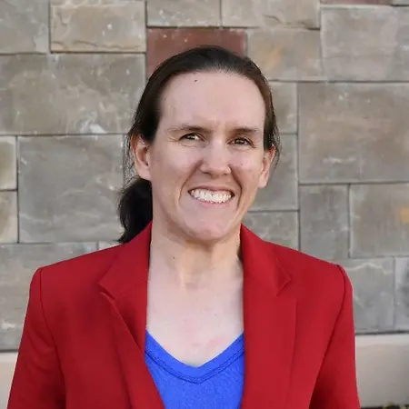 Mandy Kloepfer, EA CFE, Bookkeeper and Owner on Influential Women