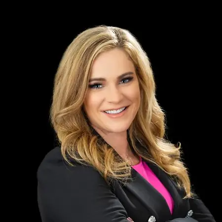 Jessie Ochoa, Head of Body Contouring Marketing at Allergan Aesthetics (AbbVie) on Influential Women