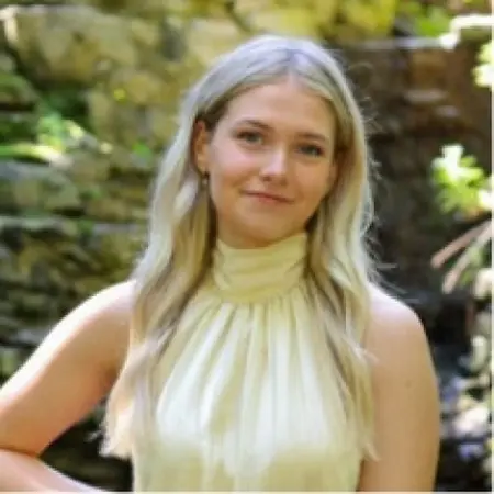 Autumn Bongers, Social Media and Event Assistant on Influential Women