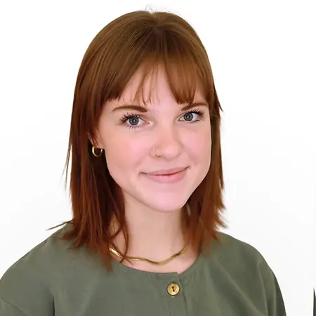 Chloe Cheney, Director of Podcast and Content Strategy on Influential Women