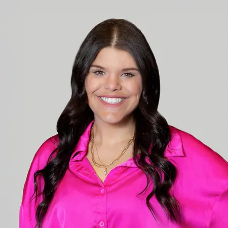 Kathryn Kushion, Design Director | Senior Designer | Branding, Web, UX/UI, Creative Leadership on Influential Women