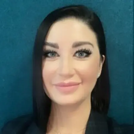 Lindsay Kertesz, Workplace Experience Director at MetLife on Influential Women