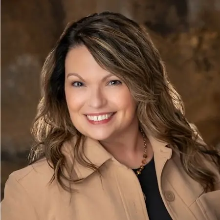 Helen Bullock, Speaker/Life Coach on Influential Women