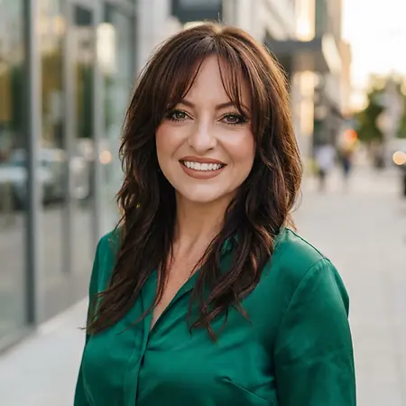 Amanda Martin, Author & Public Works Consultant on Influential Women