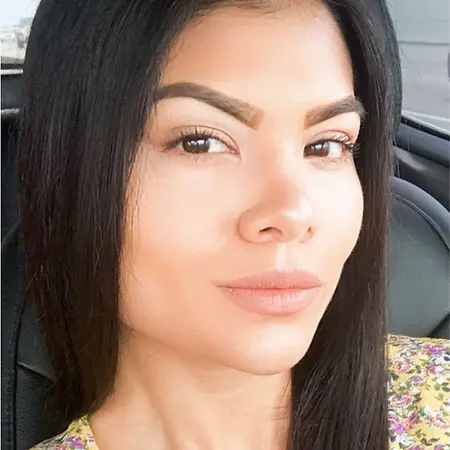 Daniela Vela, Holistic Health Coach on Influential Women