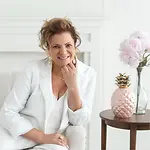 Vesta Gauntlett, Leading Lady Confidence Coach, Founder on Influential Women