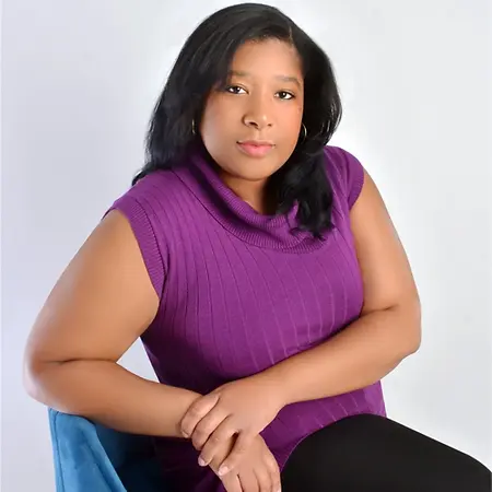Jasmyn Green, Head Counselor on Influential Women