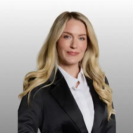 Lauren Bartholomeusz, Chief Commercial Officer (CCO) on Influential Women