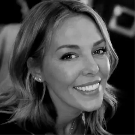 Jessica Shivers, Director - Enterprise | UF MBA | CRDH on Influential Women