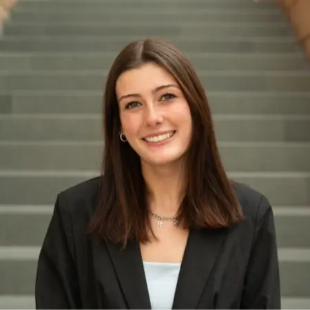 Renee Burgess, Student / Sales And Marketing Representative on Influential Women
