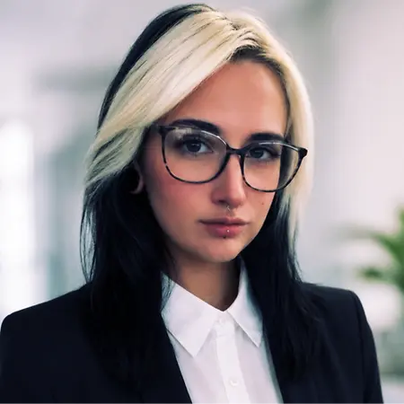 Brittany Jones, Federal IT Sales Assistant on Influential Women