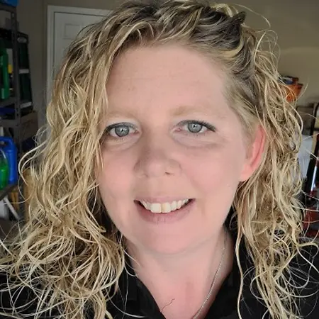 Elizabeth Berens, Field Marketing Supervisor on Influential Women