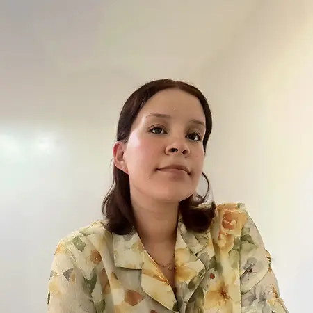 Esmeralda Campbell, Co-owner on Influential Women