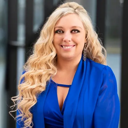 Chelsie Zuccollo, Professor of English / Interdisciplinary Studies Program Director / Writing Center Director on Influential Women