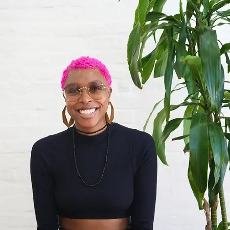 Sky Somalia Kandundu, Founder/Independent Contractor on Influential Women