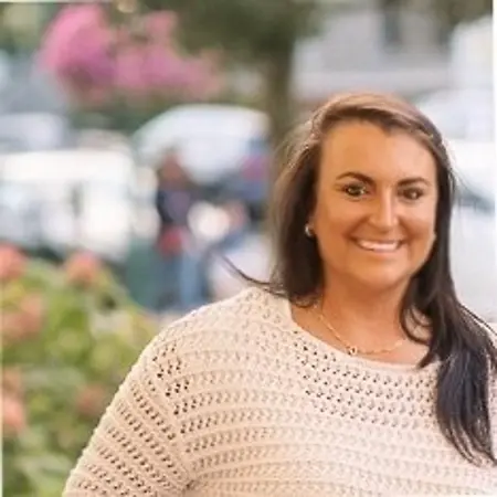Jessica Lineman, Assistant Director of Food and Beverage | Restaurants, Sales & Marketing, Executing Events, Communication on Influential Women