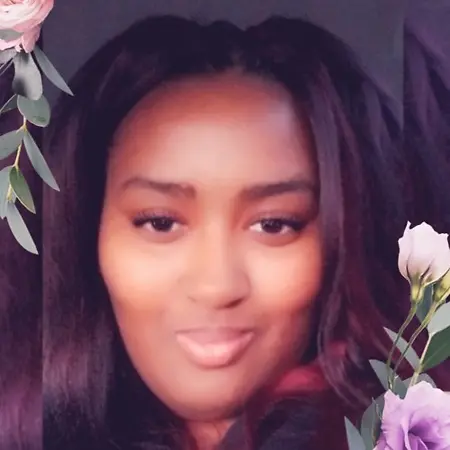 Shelly Rayner, Web Content Writer on Influential Women