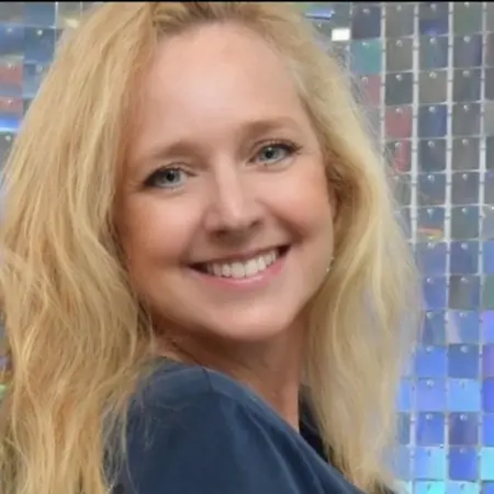 Susan Elizabeth M, Senior Executive Account Manager on Influential Women