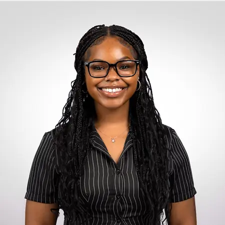 Jazmine Grays, Community Outreach Intern on Influential Women