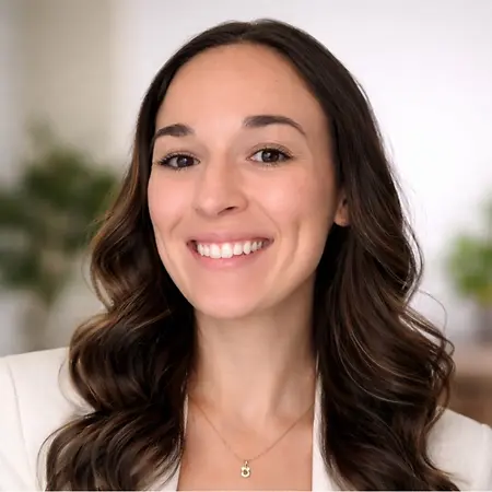 Maggie Bellucci, SLED Mid-Market Account Executive on Influential Women
