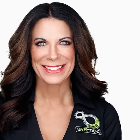Annmarie Satriano, General Partner/Owner at 4Ever Young Anti-Aging Solutions on Influential Women