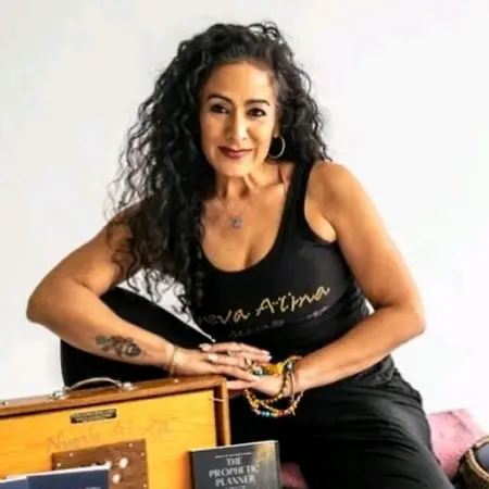 Erica Garcia Abergel, Co-Owner on Influential Women