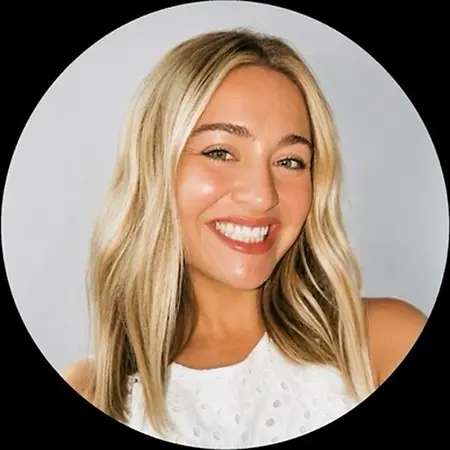 Haleigh Ford, Senior Recruiter @ Robert Half | Marketing & Creative on Influential Women