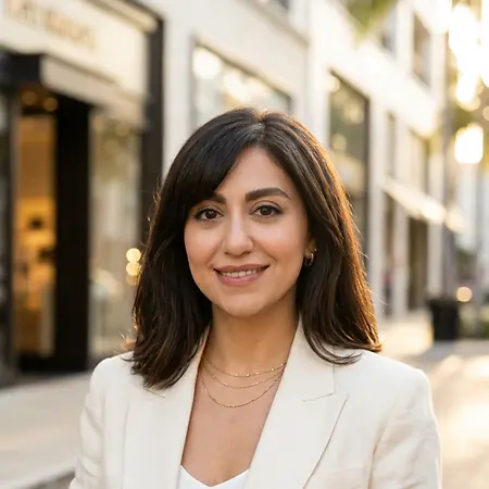 Nooshin Darvishinia, Doctoral Candidate & Educational Technology Researcher on Influential Women