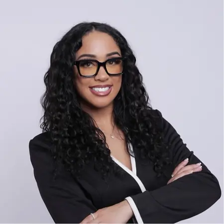 Kendra Sanders, Leasing Consultant on Influential Women