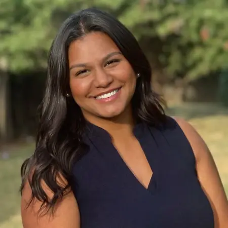 Lucia Cruz, Senior Associate, People and Culture on Influential Women