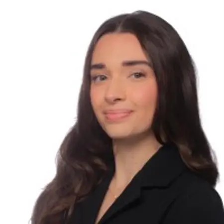 Medina Prelvukic, Incoming Financial Analyst Intern on Influential Women
