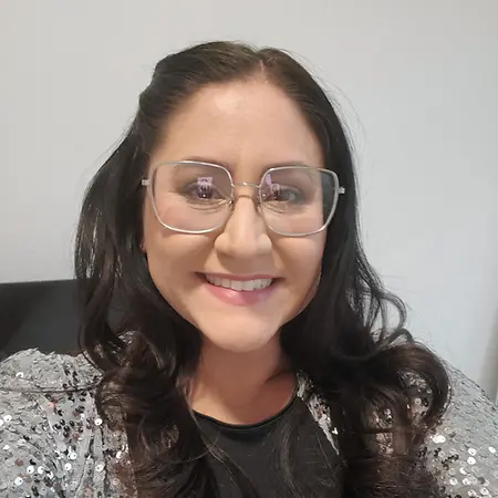 Lauren Augustine, Senior Accountant on Influential Women