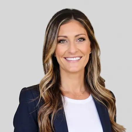 Hannah Aaron, Esq., Senior Associate Attorney on Influential Women