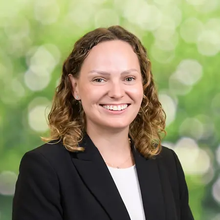 Lucila Riveroll, Investment Banking Summer Associate on Influential Women