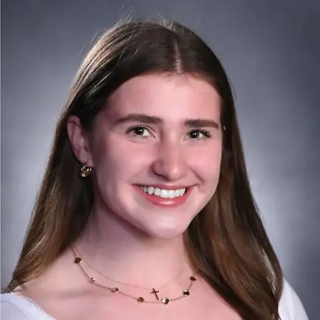 Clara Eikeboom, Marketing Intern on Influential Women