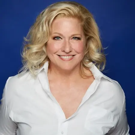 Emme Miller, Director of Special Projects on Influential Women