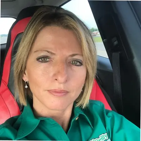 Heather Garvin, Manager at Oreilly Auto Parts on Influential Women