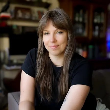 Emily Dunn, Head of Marketing at CCWomen on Influential Women