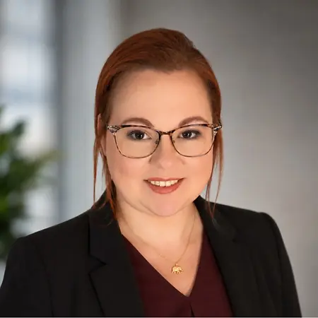 Elizabeth Moore, Self-employed on Influential Women