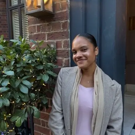 Camille Henry, Documentation Consultant on Influential Women